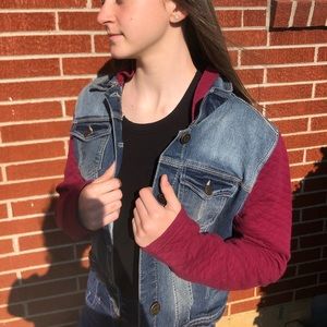 Wallflower Jean jacket with maroon sleeves NWOT